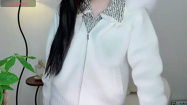 Bella Ava online show from January 6, 9:57 am