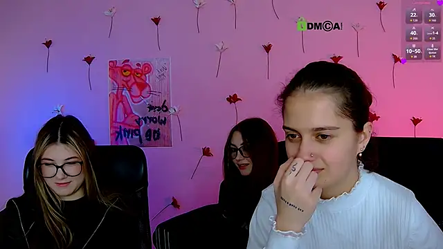 barbara crazy online show from April 18, 6:43 pm