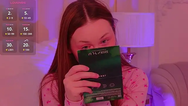 NancySmitts online show from December 18, 4:12 pm