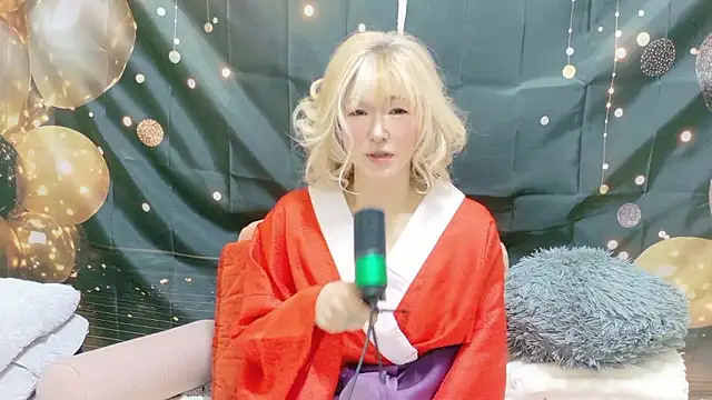 kimagure-fu- online show from April 6, 2:40 pm