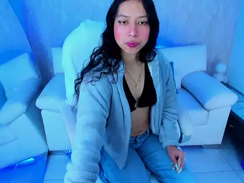 anna moon11 online show from October 10, 4:17 am