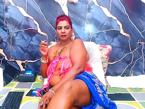 indianerotica69 online show from April 12, 6:00 pm