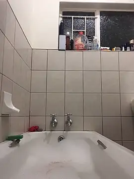 Goddessberry online show from September 24, 5:45 pm