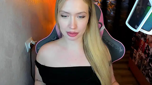 NicoleRiccii online show from November 4, 3:06 pm