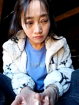 Zhan99999 online show from November 23, 6:49 am