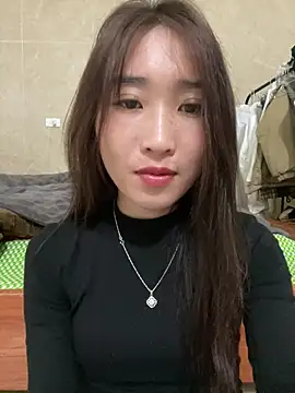 oneyou 400 online show from February 22, 11:55 am