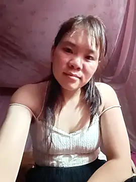 Nguyet135 online show from May 2, 2:42 pm