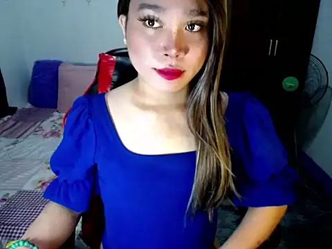 Urassiansweetcummer online show from October 10, 2:00 pm