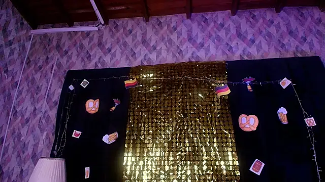 wensheng  online show from September 17, 7:12 pm