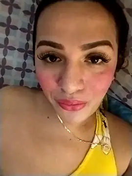 enoria1992 online show from November 27, 2:47 am