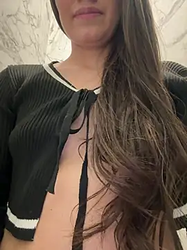 Isabella21  online show from March 17, 5:44 am