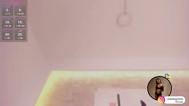 estefanyy  online show from September 13, 2:03 pm