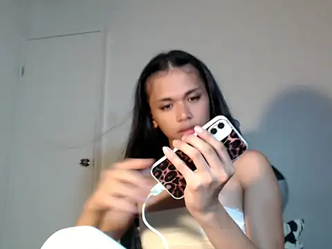 urcurlydiva online show from October 11, 1:25 pm