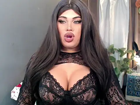 KitSmithCumerr online show from December 22, 6:27 am