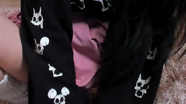 nonbinaryangel online show from November 10, 2:06 am