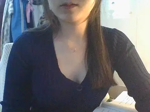 Linzly online show from December 20, 3:32 am