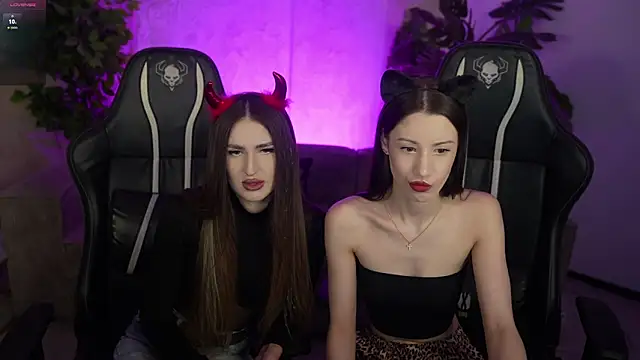 Selena Glow online show from February 23, 7:35 pm