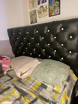 venusobryan 55 online show from March 5, 1:45 am