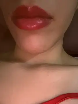 Mimisixo online show from October 9, 11:09 pm