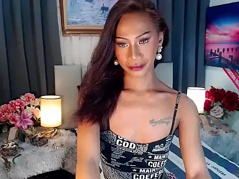 sassylatina online show from October 2, 10:20 am