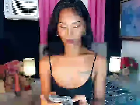 sassylatina online show from April 24, 5:16 pm