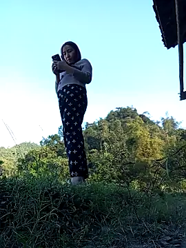 Ariana-Vy online show from November 30, 9:02 am