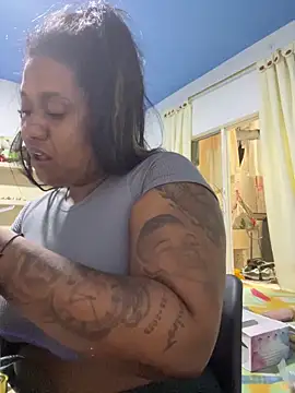 Sam Blue online show from April 17, 9:50 pm