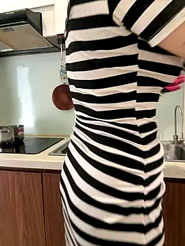 Meii-meyy online show from November 14, 4:01 am