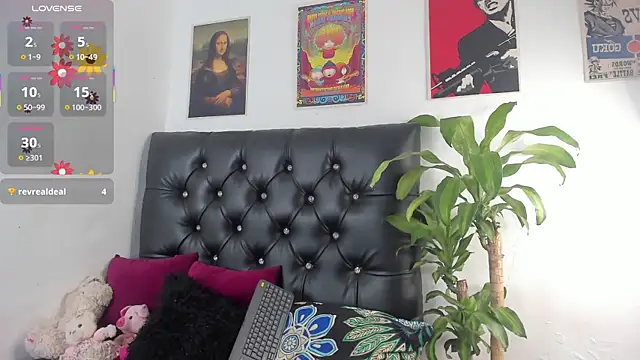 Britney Rose online show from October 8, 3:33 am