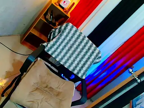 Queen yasii 88 online show from December 16, 9:31 pm