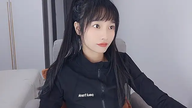 Lisa-3333 online show from November 10, 2:23 pm