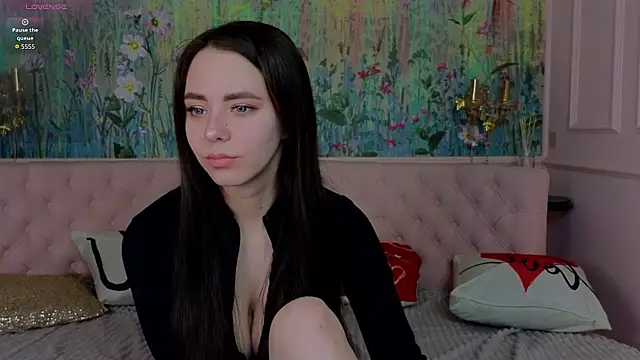 IvoryWood  online show from April 2, 5:32 pm