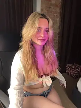 Chloe Ravens online show from October 12, 8:44 pm