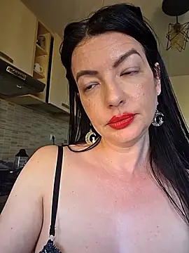 OpheliaZainne online show from April 27, 1:52 pm