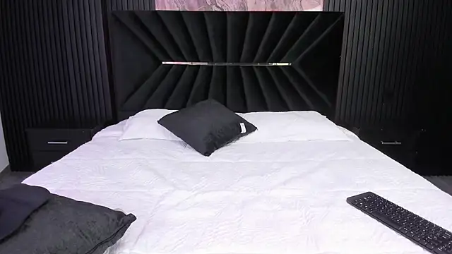 Bigsexxyass online show from October 10, 12:10 pm