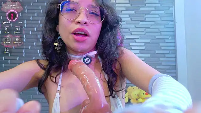 Giaa rossi online show from February 22, 2:18 pm