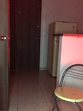 pamelalambert online show from October 3, 5:23 am