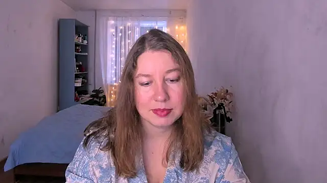 NancySanders online show from December 14, 7:47 am