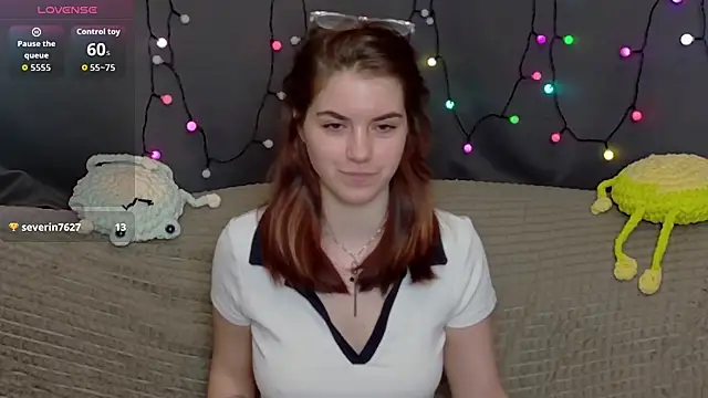 ElzaBlis online show from December 17, 2:54 pm