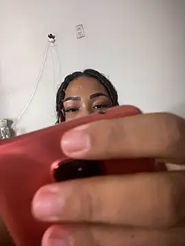 jhennyfer online show from May 14, 6:19 am