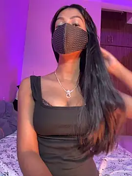 Neha18 online show from December 4, 3:03 pm