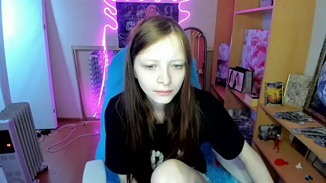 AliceHaris online show from November 30, 1:10 am