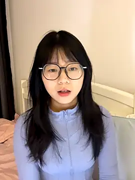 Ella-A9 online show from November 12, 3:21 pm