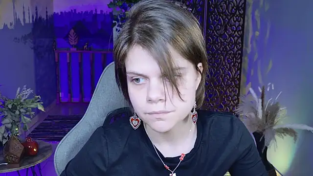 EllieMurler online show from October 7, 9:14 am