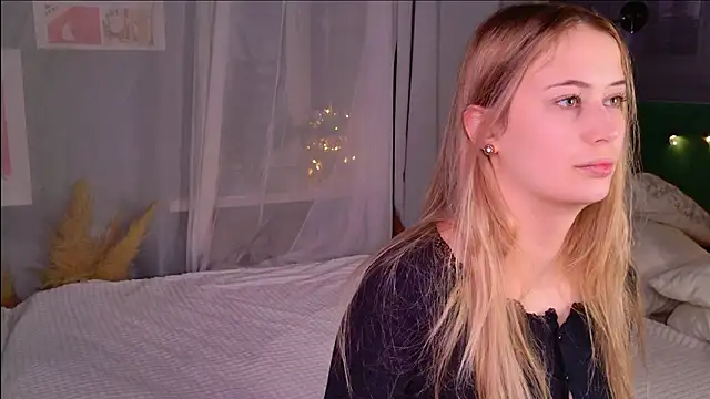 Sofii Ly online show from January 15, 6:19 am