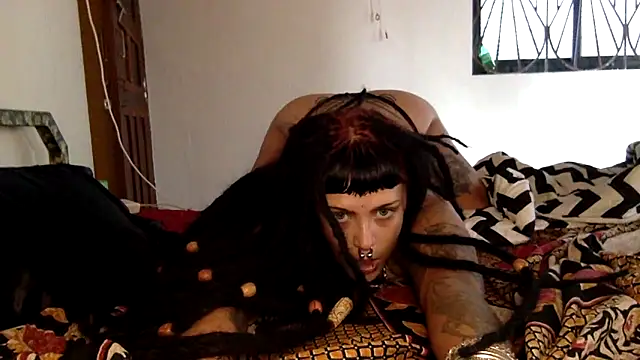 cymerastail online show from October 28, 11:05 am