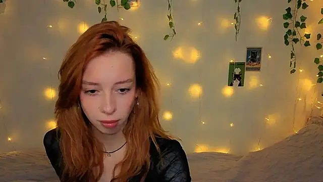 Lori Williams online show from April 13, 4:03 am