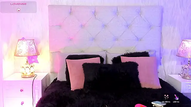 Pamelamiler   online show from February 20, 12:07 pm