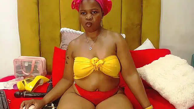 RoundaAssx22 online show from March 8, 1:13 am