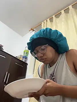 Valen1800 online show from November 6, 1:00 am